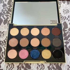 Urban Decay Gwen Stefani Eyeshadow Palette